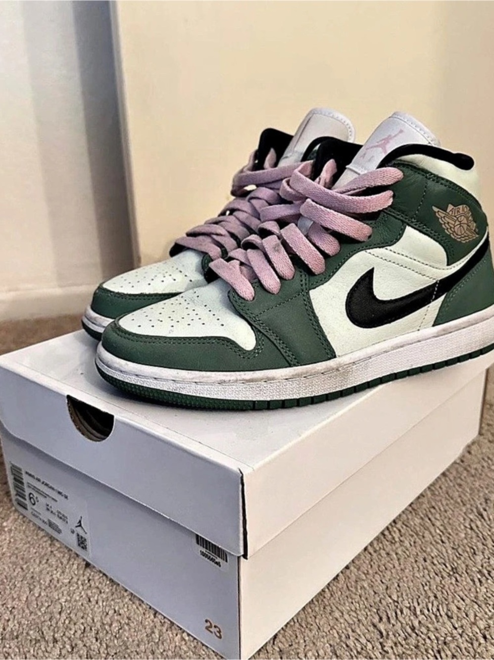 Jordan Air Jordan 1 Mid SE 'Dutch Green' Green & White Girls US 6.5Y